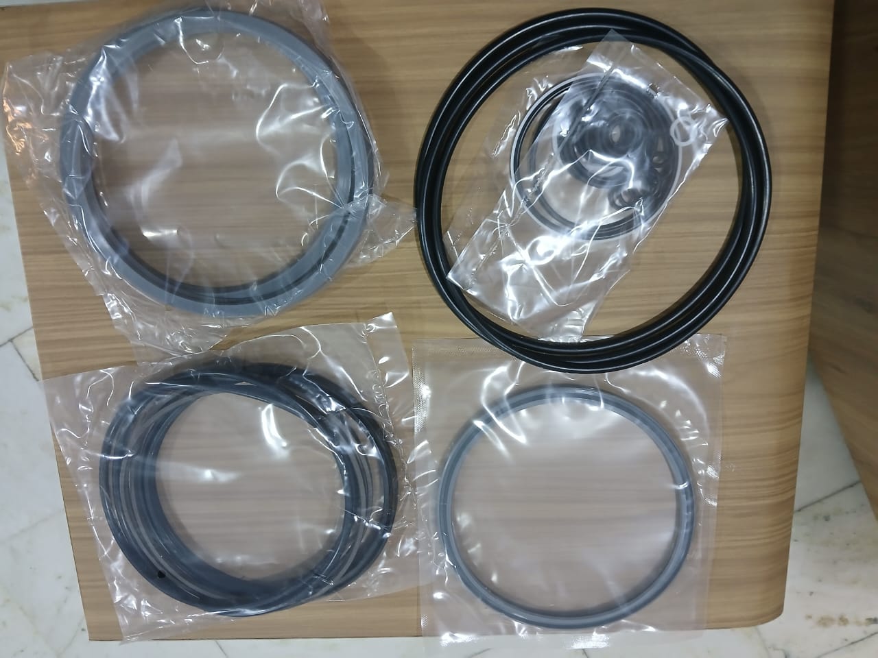 FINE-23 SEAL KIT FINE-23 SEAL KIT